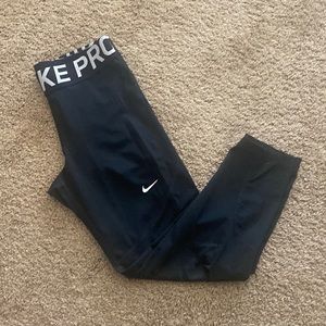 💯 SOLD 💯 Nike Leggings